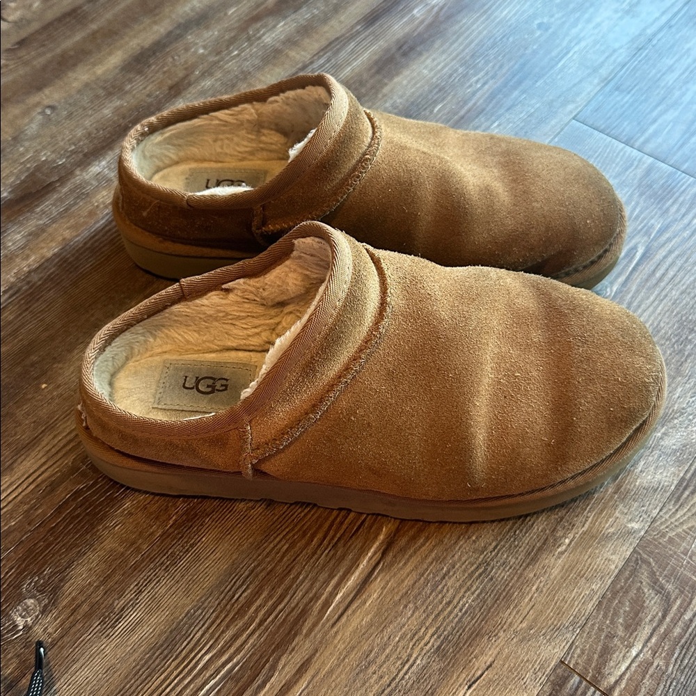 Women Ugg Chestnut slipper boot size 9 authentic